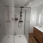 Air-conditioned With Pool * Mèze